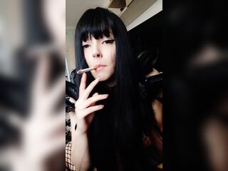 Punk Gal Close Up Smokin' (full vid on my 0nlyfans/ManyVids)