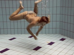 Bouncing boobs underwater