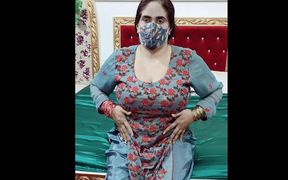 Big Tits Pakistani Muslim Aunty Pressing Boobs and Orgasm with a Dildo