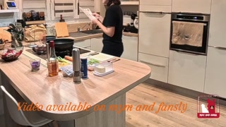 Teaser day 3 - orgasm with vibrating egg and free use while cooking - Christmas at Home