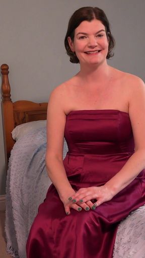 British Mature Wife Clara Matthews Loves Showing You Her Super Hairy Bush