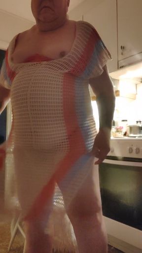 Key moment from "Gangstazz eating and Showing big ass and curvy body"