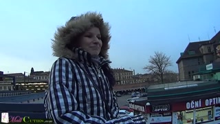 Two girls on public have sex for shopping free