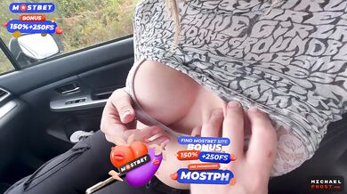 Hot Hitchhiker With Amazing Ass And Tits Paid The Ride By Sitting On Dick With Her Anal Hole
