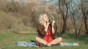 ???? ASMR Spring! Licking & Mouth Sounds with Elsa (3Dio &mdash;  4K)