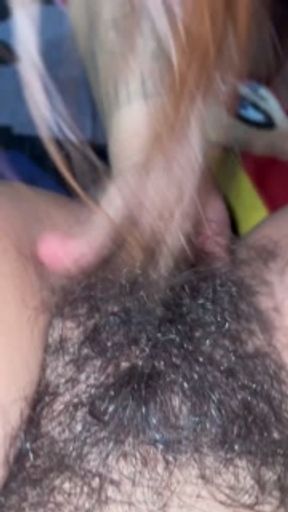 playing with her pussy 🤤💦