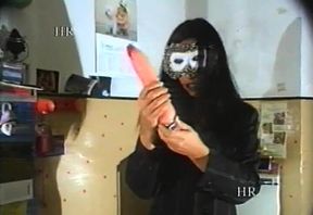 *** videos! a Sicilian woman fucks an immigrant at home - Exhibitions of horny women!