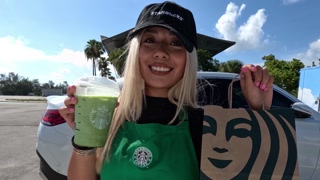 Starbucks girl gets fucked on the job
