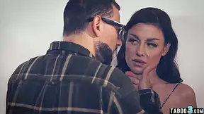 Tricky Dude Fucking His Big Boobed Milf Lodgers Pussy S