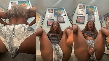 Horny Trans Coed Jerks Off After Class