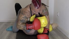 FBB milf muscle wife angry boxing punishment slave boy , punching boxing alpha cruel girlfriend femalebodybuilder!