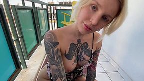 Inked blonde sucks big cock
