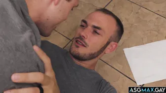 Christian Wilde Barebacks Stepson Troye Dean in Hardcore DILF and Twink Scene