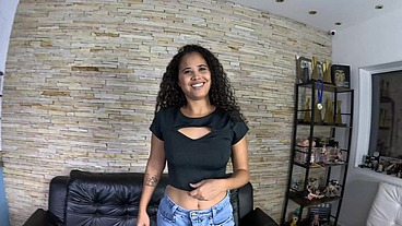 Bia Andrade vem para capital da putaria e começa dando o cuzinho para o dotado