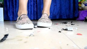 small pieces of plastic