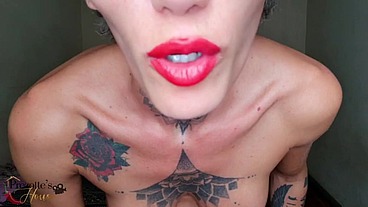 Sabrina Prezotte pede uma pizza e paga a entrega metendo pica no moto boy, muito sexo, vem - Prezotte´s House.