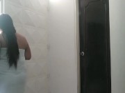 no tengo efectivo y si mejor te cobras con mis tetas y mis nalgas