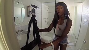 Ana Foxxx, Cosima Knight - Sun Kissed On The Beach