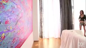 Newcomer Makes Men Leak!