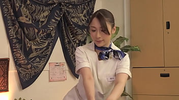 某高級エステサロンの新人研修で卑猥な体勢での施術を強要され美尻を揉みしだかれ嫌がりつつもアナル汁が溢れ出るほど発情してしまい&hellip_　悪徳店長の強制エロデトックスマッサージでドロドロ吹き出して止まらないマン汁とアナル汁！【パート1】