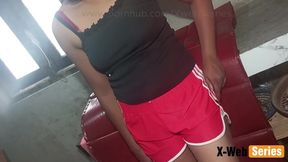 Cute Sri Lankan girl took dildo vibrator & fucked her pussy in front of her Bf through cam. - Sri Lankan Beauty Explores with Vibrator for Her Boyfriend on Cam