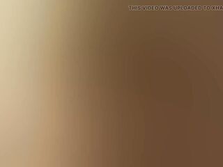 Mama tossing salad 8: S1 - Sexy ass fucking mother I'd like to fuck likes booty play