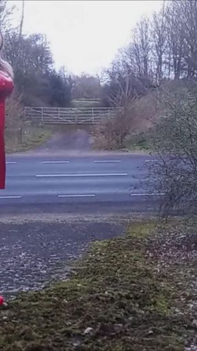 Unforgettable moment from &quot;CD Outdoor Roadside Fun&quot;