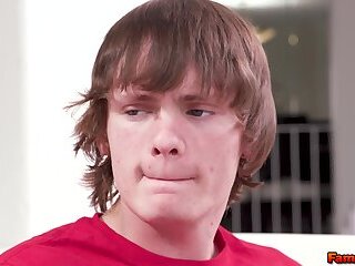 TikTok challenge! Anal fuck your stepmom! Spikey Dee shows how it's done!