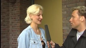 Hot Blonde and the Interview