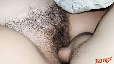 Real amateur milf housewife creampie with full bush