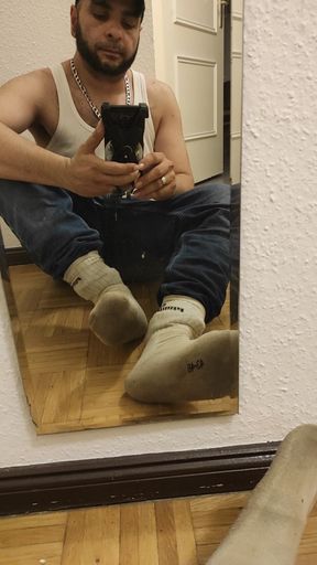 Dirty Pig Hammer on It, Pissing and Socks Toilet