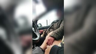 latin grandmother hand job into my vehicle