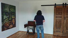 A Real Estate Agent Witnesses a Married Couple Having Passionate Sex and Watches Everything From the Closet.