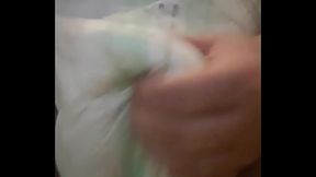 ich mal in die windel machen und dann einen runter holen