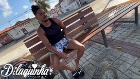 I invited the black guy from the square to fuck nicely in my apartment