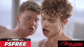 FALCON STUDIOS - College Friends RAILED By Older Hunk In Spontaneous Threeway