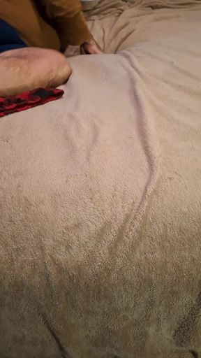 Getting my soles ready for a cum bath