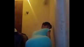 Mientras todo va hacia habajo mi ropa igual