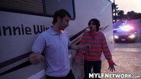 ”Officer Joshua Lewis licks twat in a hardcore threesome session with sexy Gal Ri”