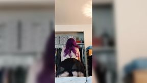 Hot Twerk and Finger Play