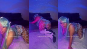 2e partie de la video en elfe cochonne ...