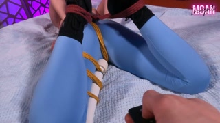 Big Ass Gym Girl Gets Remote Controlled Bondage Vibrations Inside and Out