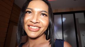 ”Fresh Thai ladyboy Duan gives her customer a massage with ass pumping”