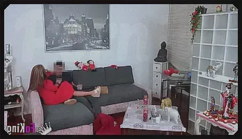 Vanessa Colombiana's Intense Debut with Little Nico