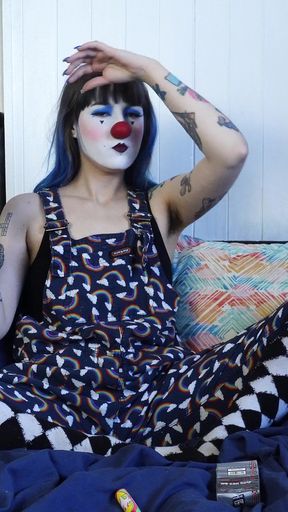 Hairy Clown Smokes