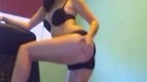 I like to watch how my babe takes off her clothes