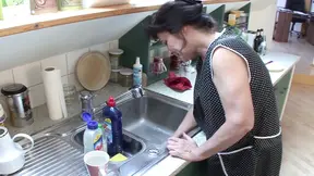 German MILF rides cock like a pro and gets facialized