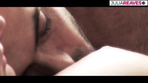 Horny Tenny Shows Her Seller the Way She Loves It