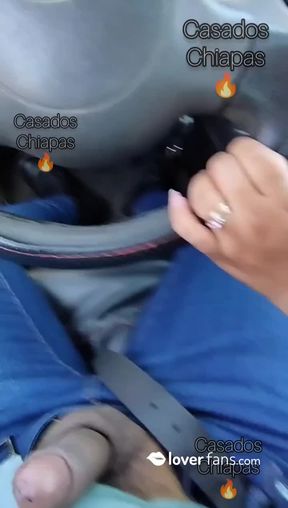 Mamando en el camino