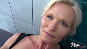 Mature Maid Shares Her Pretty Vulva for Exposure